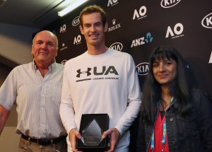 14/1/2017 Andy Murray presented with ITWA Trophy Picture Dave shopland